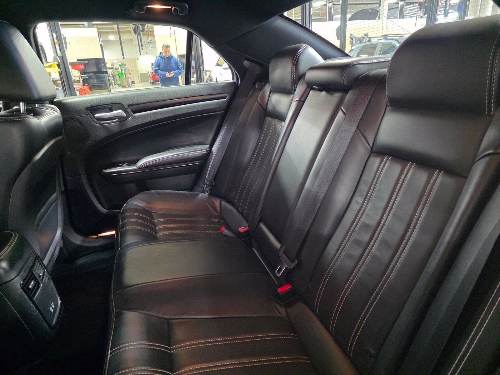 Used 2015 Chrysler 300 S RWD image 14