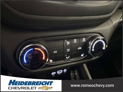 Certified 2022 Chevrolet TrailBlazer LT w/ Driver Confidence Package image 24