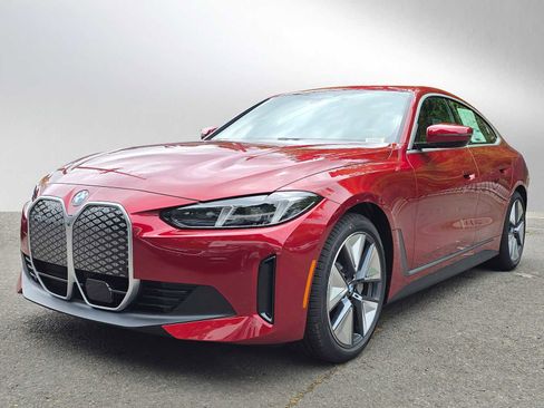 New 2026 BMW i4 xDrive40i w/ Premium Package AWD/4WD image 7