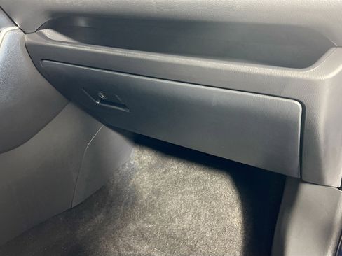 Used 2025 Toyota RAV4 XLE image 35