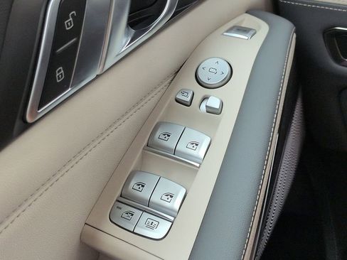 New 2026 BMW ALPINA XB7 AWD/4WD image 25