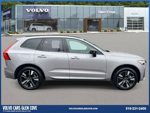 Used 2026 Volvo XC60 B5 Plus w/ Protection Package Premier AWD/4WD image 3