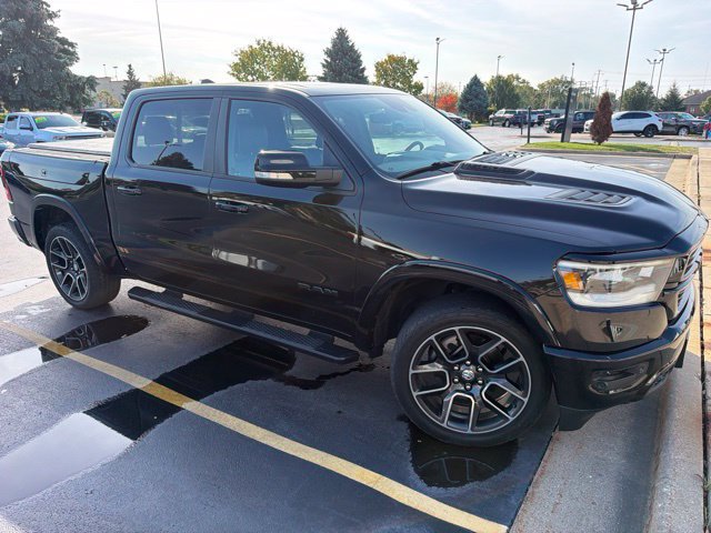 Used 2019 RAM 1500 Laramie AWD/4WD image 2