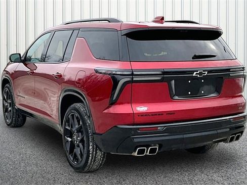 Used 2024 Chevrolet Traverse RS w/ LPO, Floor Liner Package image 11