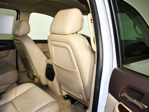 Used 2012 GMC Yukon Denali AWD/4WD image 44