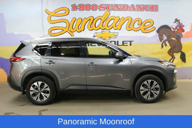 Used 2021 Nissan Rogue SV FWD image 1