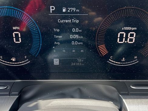 Used 2025 Hyundai Kona SEL image 21