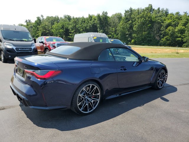 Used 2024 BMW M4 xDrive Competition AWD/4WD image 5