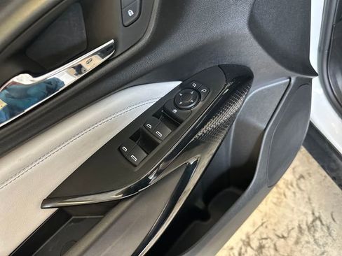 Used 2024 Chevrolet Trax LT image 11