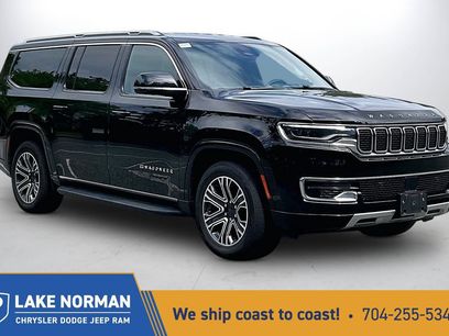 Used 2024 Jeep Wagoneer L Series II w/ Flexible Seating Group