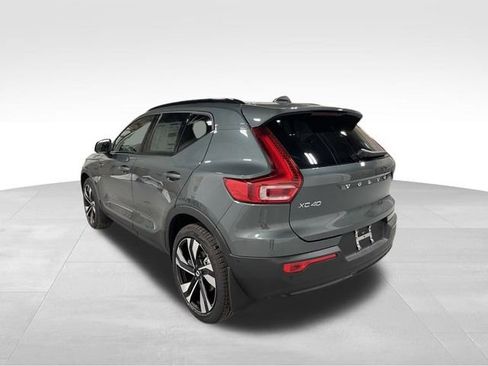 New 2026 Volvo XC40 B5 Ultra w/ Protection Package Premier image 4