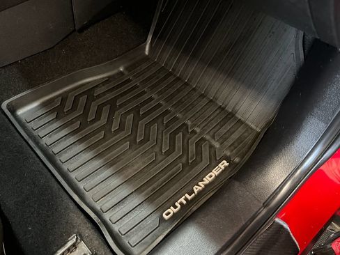 Used 2022 Mitsubishi Outlander ES AWD/4WD image 34
