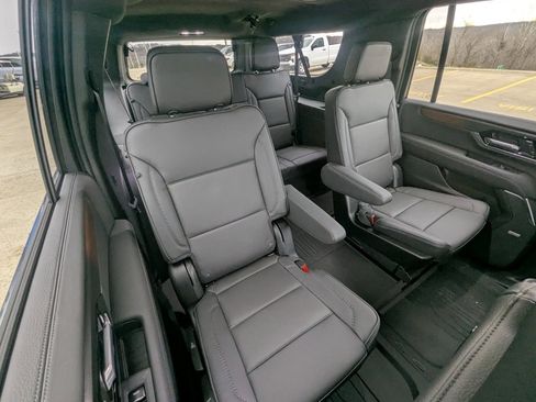 New 2026 GMC Yukon XL Denali w/ LPO, Floor Liner Package image 14