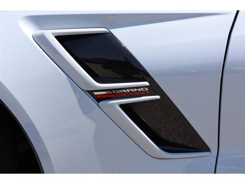 Used 2019 Chevrolet Corvette Grand Sport RWD image 15