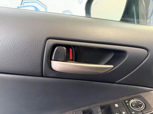 Used 2019 Lexus IS 300 F Sport w/ F Sport Package image 12