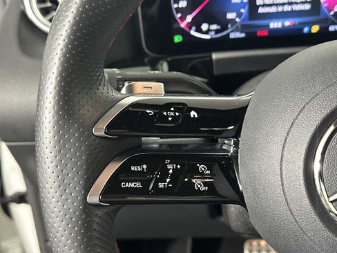 Used 2025 Mercedes-Benz GLA 250 4MATIC image 28