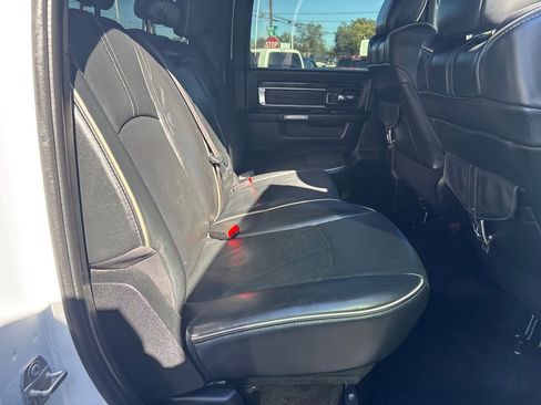 Used 2018 RAM 3500 Laramie Longhorn image 15