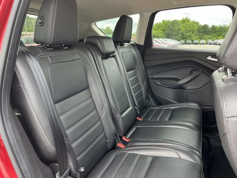 Used 2019 Ford Escape Titanium FWD image 23