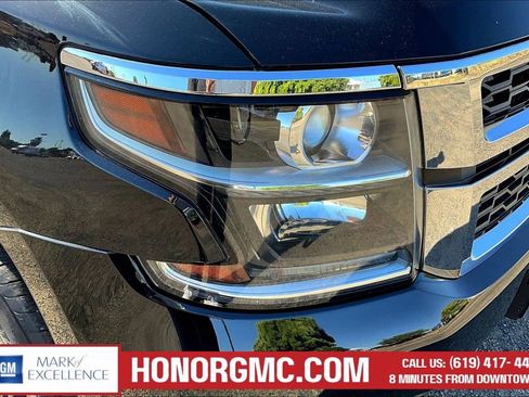 Used 2020 Chevrolet Tahoe LT AWD/4WD image 33