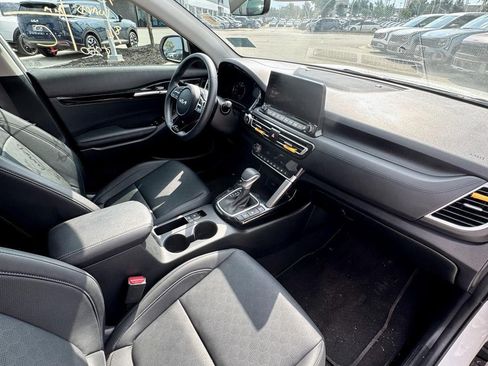 Certified 2023 Kia Seltos SX w/ SX Sunroof Package AWD/4WD image 15