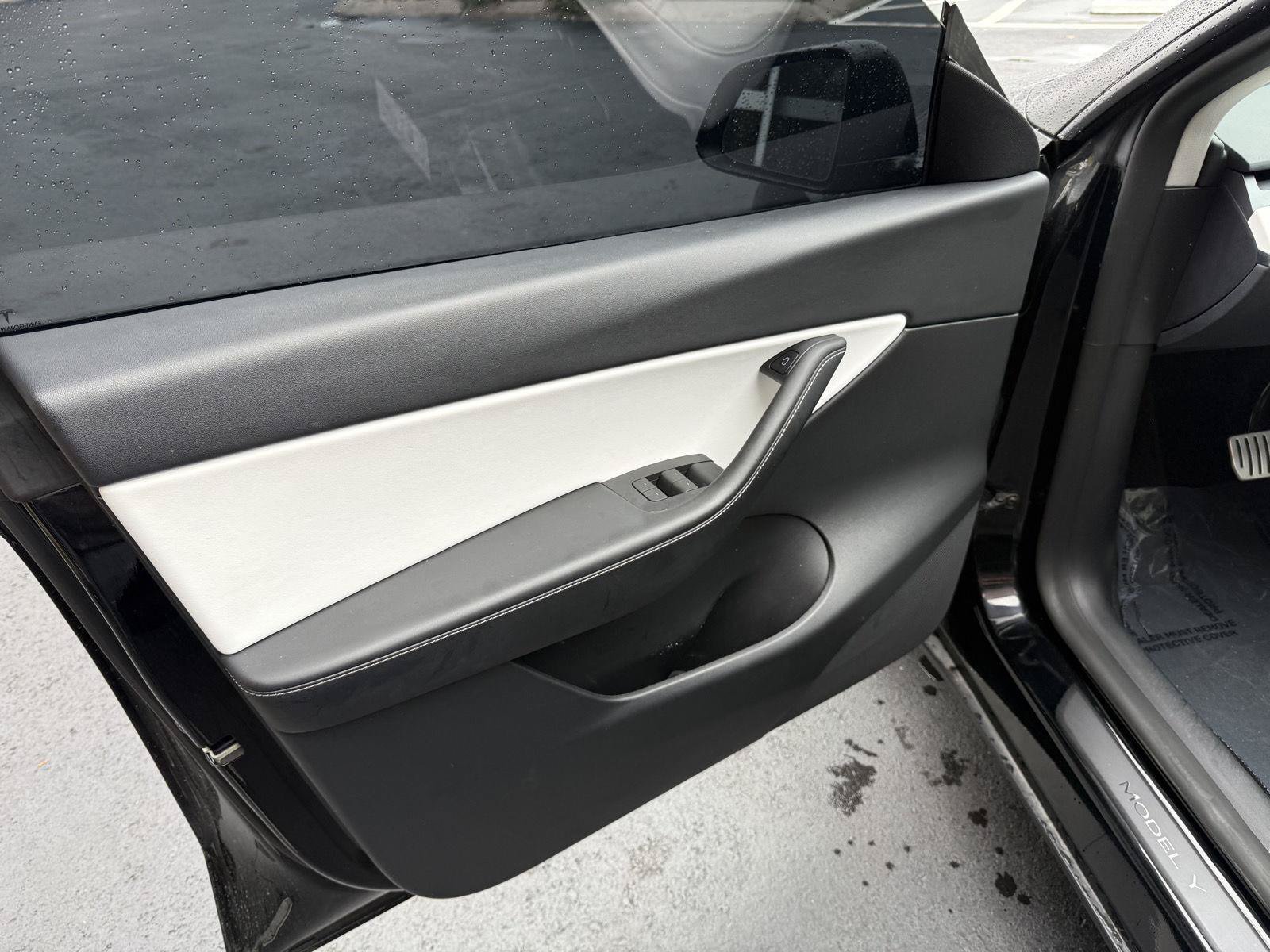 Used 2022 Tesla Model Y Performance AWD/4WD image 20