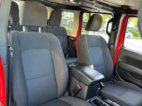 Certified 2022 Jeep Wrangler Unlimited Sport AWD/4WD image 38
