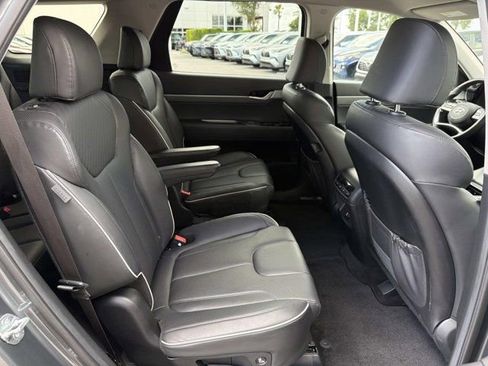 Used 2024 Hyundai Palisade SEL FWD image 20