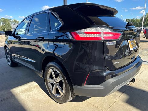 Used 2024 Ford Edge SEL w/ Convenience Package AWD/4WD image 5