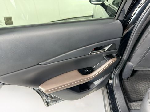 Used 2020 MAZDA CX-30 FWD w/ Premium Package image 27
