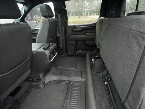 Used 2023 GMC Sierra 1500 AT4 w/ Technology Package image 34