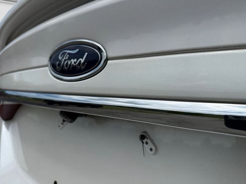 Used 2017 Ford Fusion Titanium FWD image 17