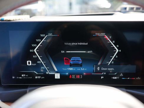 Used 2025 BMW M340i image 18