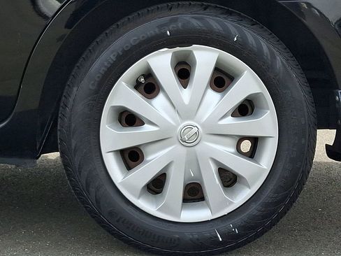 Used 2015 Nissan Versa S Plus image 9