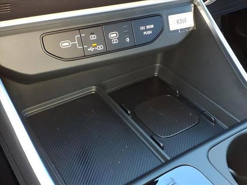 New 2026 Kia Carnival SX Prestige image 10