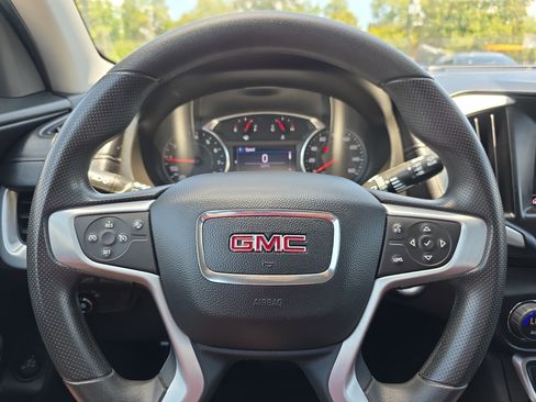 Used 2022 GMC Terrain SLE w/ Driver Convenience Package FWD image 18