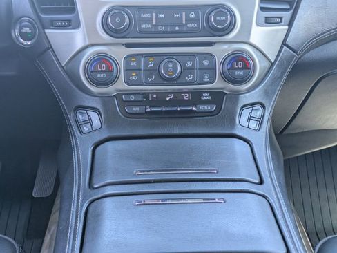 Used 2018 GMC Yukon XL Denali RWD image 24