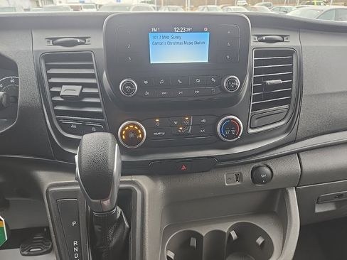 Used 2023 Ford Transit 250 Low Roof AWD w/ Exterior Upgrade Package image 17