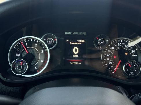 Used 2024 RAM 2500 Tradesman w/ Chrome Appearance Group AWD/4WD image 29