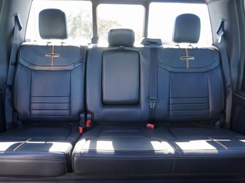 Certified 2022 Ford F150 Platinum w/ Equipment Group 701A High image 30