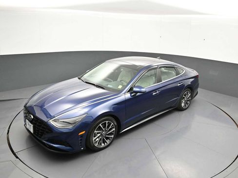 Certified 2022 Hyundai Sonata Limited FWD image 35
