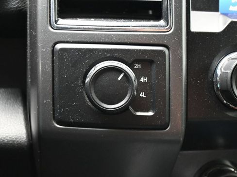 Used 2020 Ford F150 XLT w/ Equipment Group 302A Luxury AWD/4WD image 20