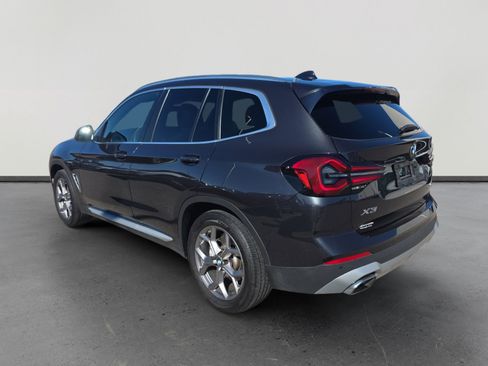 Used 2022 BMW X3 xDrive30i w/ Premium Package image 3