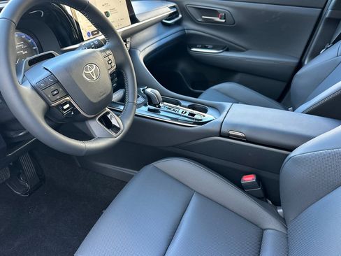 New 2026 Toyota Crown Signia AWD/4WD image 10