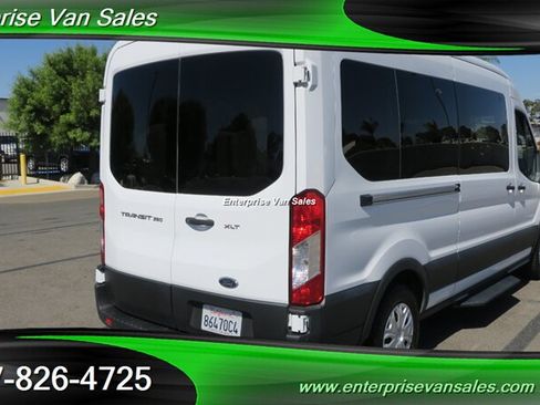 Used 2023 Ford Transit 350 XLT RWD image 5
