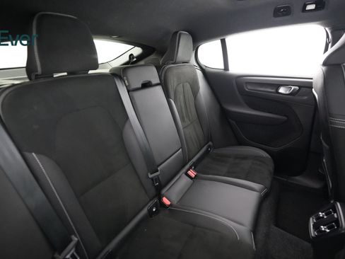 Used 2023 Volvo C40 P8 Recharge Plus w/ Protection Package Premier AWD/4WD image 5