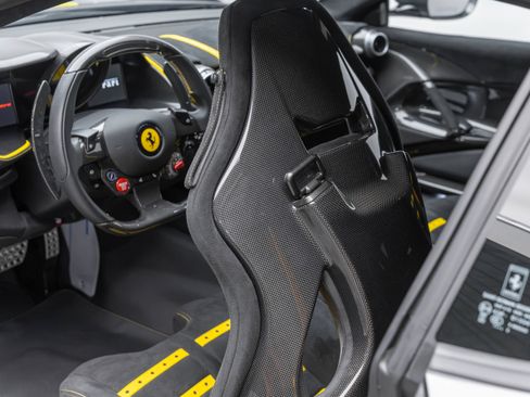 Used 2023 Ferrari 812 Competizione RWD image 19
