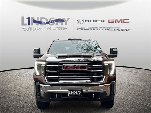 Certified 2024 GMC Sierra 2500 SLT w/ SLT Premium Package image 6