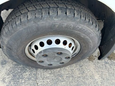 Used 2015 Mercedes-Benz Sprinter 3500 w/ Active Safety Plus Package image 20