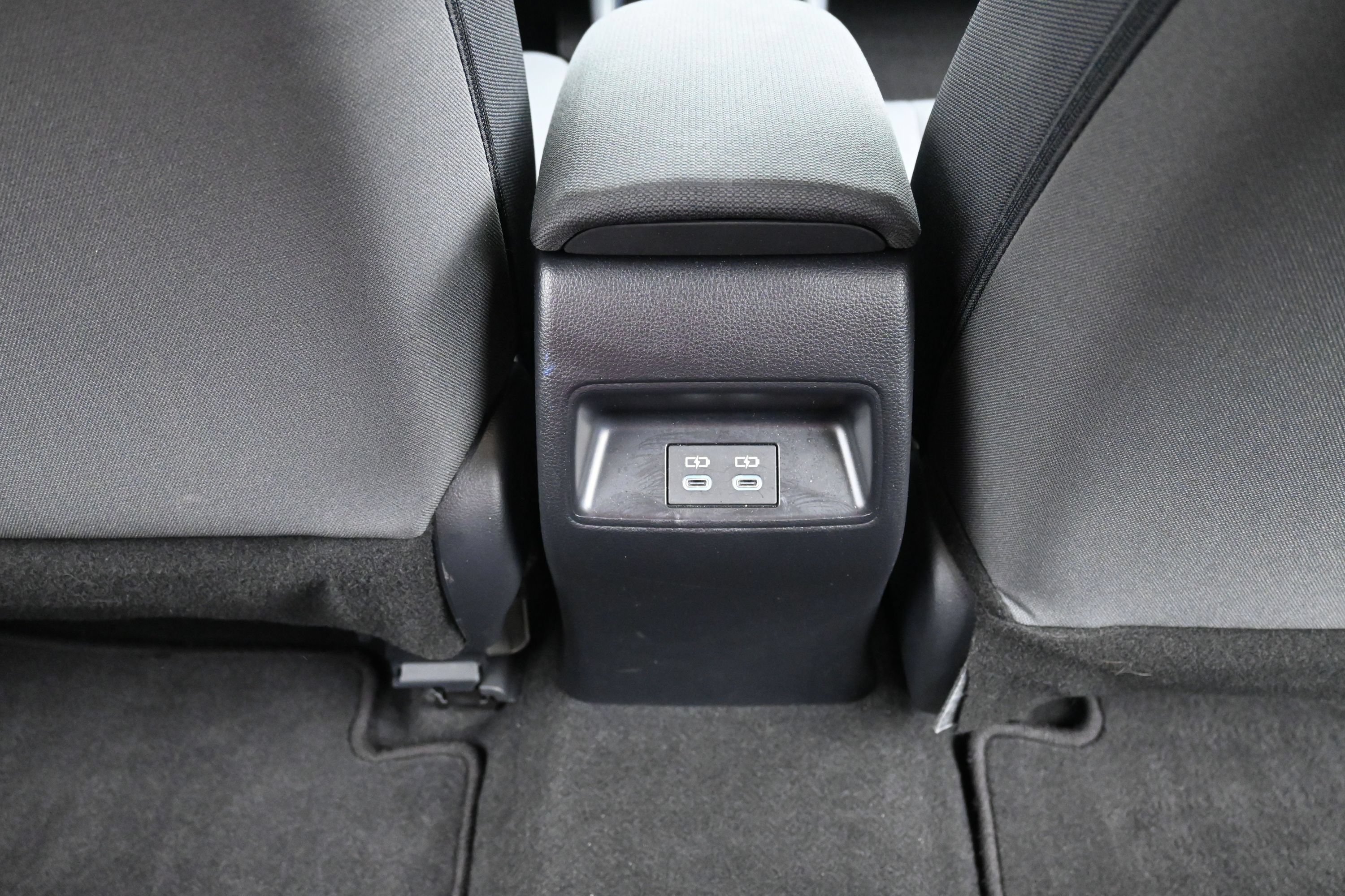 Used 2026 Toyota Corolla LE FWD image 18