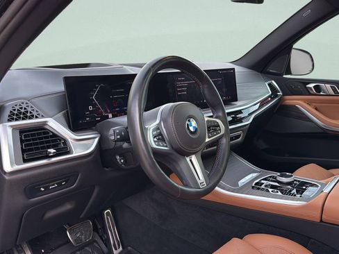Certified 2024 BMW X5 M60i image 4